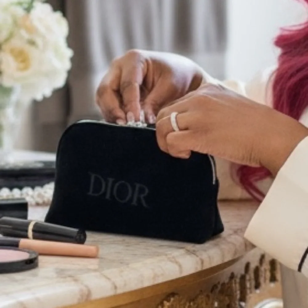 DIOR Black Velvet Makeup Pouch w/Box, EUC